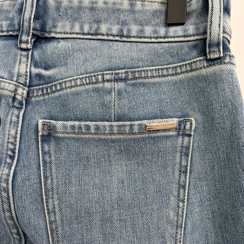 WHBM High-Rise Straight Jeans Size 00 Light Wash Raw Slit Hem Pintuck - Picture 6 of 14